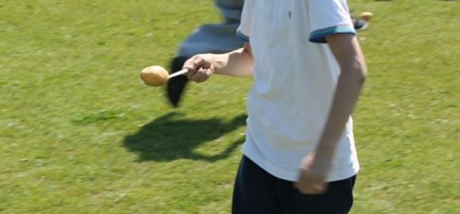 sports-day-2014-egg-and-spoon-10