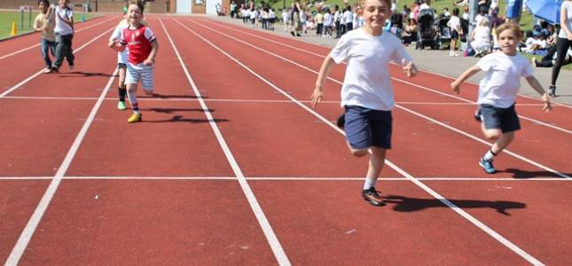 sports-day-19th-may-2014-track-races002