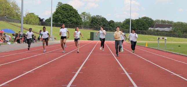 sports-day-19th-may-2014-track-races085