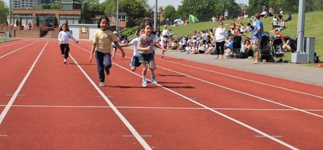 sports-day-19th-may-2014-track-races125